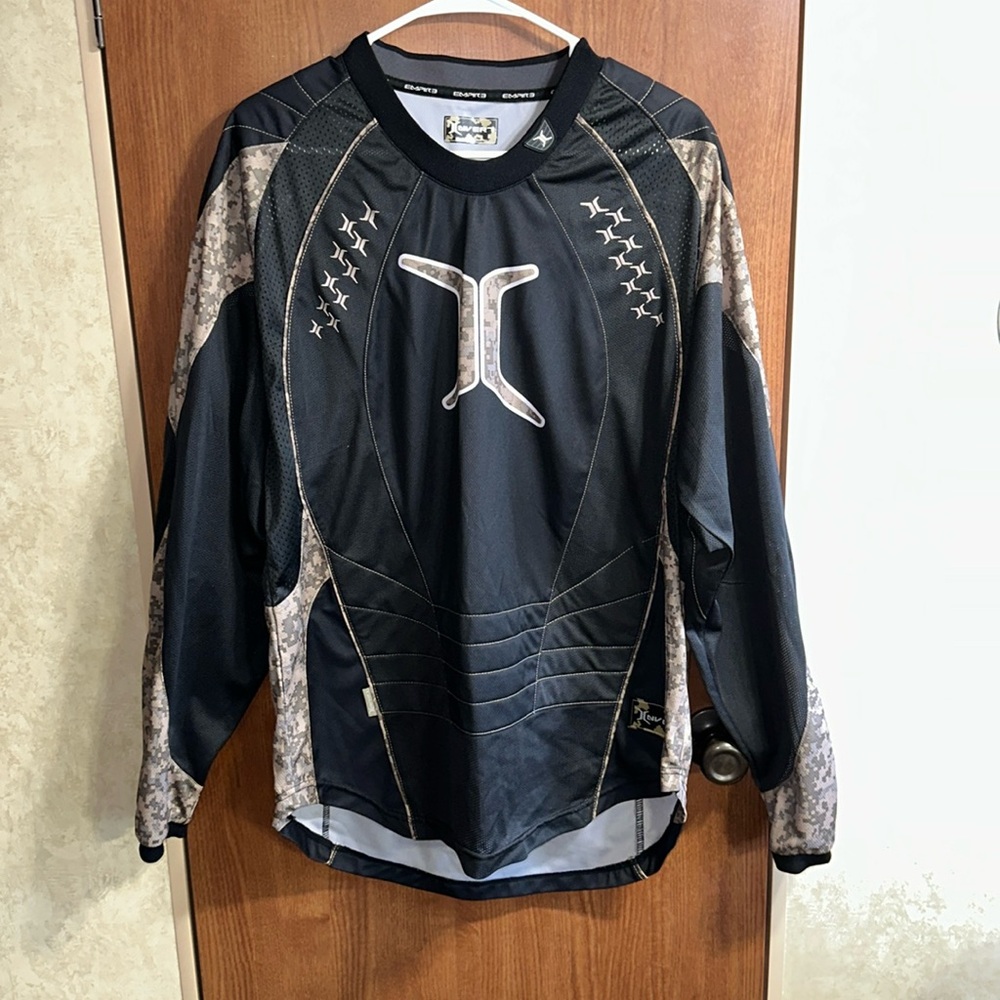 Empire Invert paintball jersey. Men’s large.